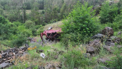 Gümüşhane'de feci kaza! Otomobil 80 metre uçurumdan yuvarlandı