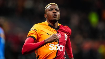 Osimhen Galatasaray'dan ayrılıyor mu? Galatasaray taraftarını endişelendiren iddia