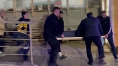 İzmir'de silahlı ve bıçaklı pazar esnafı kavgası: Yaralılar var!