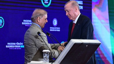 Erdoğan Pakistan'da: Gazze toprakları pazarlık konusu olamaz
