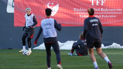 Milli Takım Yunanistan'la oynayacak.. Hedef galibiyet!