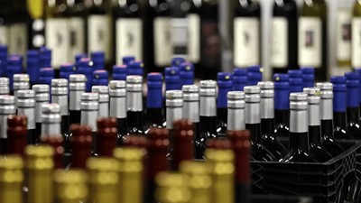 Sahte içki can almaya devam ediyor: Hayatını kaybedenlerin sayısı 81'e yükseldi
