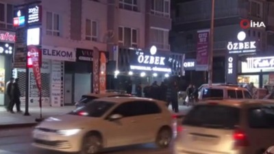 Başkentte kuyumcu önünde kavga: 3 yaralı var