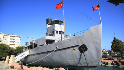 Çanakkale'de tarihin akışını değiştirdi! Nusret Mayın Gemisi o ilçemizde sergileniyor...
