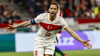 Hakan Çalhanoğlu, A Milli Takım tarihine geçti! En golcüler listesinde 4. sıraya yükseldi
