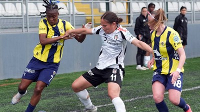 Fenerbahçe, Beşiktaş'ı 2-0 mağlup etti