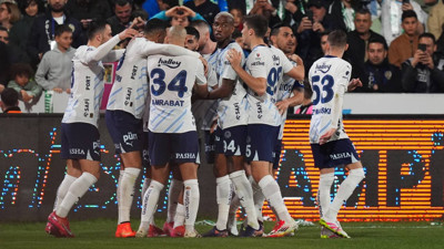 Fenerbahçe, Bodrum FK deplasmanında kazandı! Sarı-lacivertlilerden 4-2'lik galibiyet