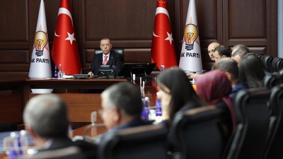 AK Parti MYK toplanıyor: Masadaki konular neler?