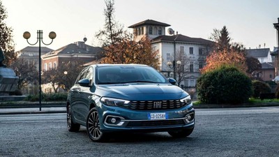 Fiat'tan 2025 model Egea kampanyası! Aylık 12 bin 500 TL taksit ve sıfır faiz fırsatı