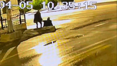 Sahte alkol yine can aldı: Sokak ortasında yere yığıldı