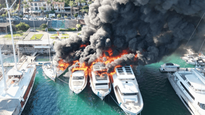 Fethiye'de dört tekne küle döndü!