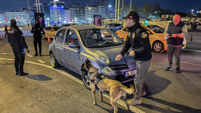 İstanbul polisi 'huzur' uygulaması yaptı