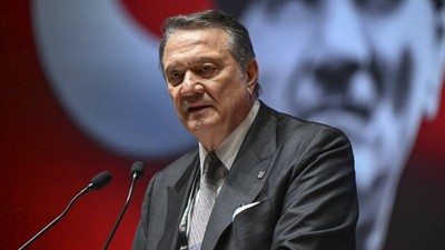Beşiktaş'ın eski başkanı Hasan Arat'tan açıklama: 'Herkesle hukuk çerçevesinde mücadele edeceğim'