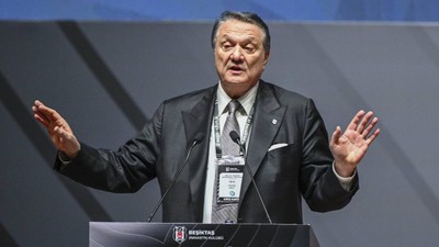 Beşiktaş'ta olaylı divan kurulu toplantısı! Eski başkan Hasan Arat'a saldırı gerçekleştirildi