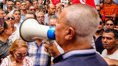 Tunus'ta okul duvarı çöktü! Protestolar başladı