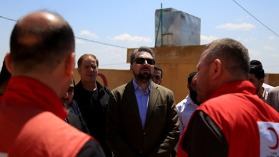 Türk Başkonsolos, İdlib'deki kampları ziyaret etti