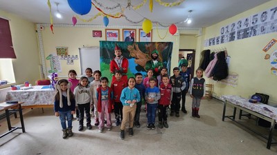 Niğde'de tiyatro köy okullarına kadar erişti