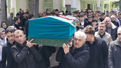 Staj yaptığı inşaatta düşen lise öğrencisi toprağa verildi