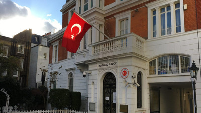 Belçika'da 23 Nisan coşkusu! Çok sayıda kişi etkinliğe katıldı