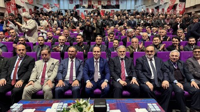 Erbakan: Küreselcilerin rahatsız olduğu parti Yeniden Refah
