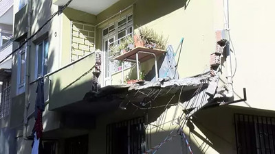 Dairenin balkonu çöktü! İtfaiye ekipleri sevk edildi...