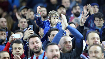 Trabzonspor'dan çocuklar için anlamlı hareket! Götepe maçını ücretsiz izleyebilecekler