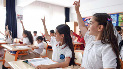 İstanbul 24 Nisan okullar tatil mi? Perşembe İstanbul'da üniversitelere deprem tatili var mı?