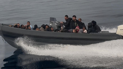 İzmir'de 46 düzensiz göçmen yakalandı