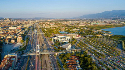 Kocaeli 24 Nisan okullar tatil mi? Perşembe Kocaeli'de üniversitelere deprem tatili var mı?