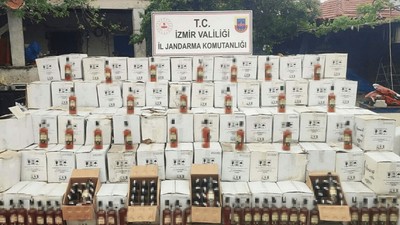 İzmir'de kaçak içki operasyonu: 3 milyon 142 bin TL değerinde...
