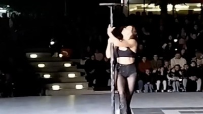 23 Nisan’ı ‘direk dansı’yla kutladılar: Belediye suçu organizasyon şirketine attı