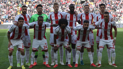 Sivasspor, Antalyaspor'u 2 golle geçti