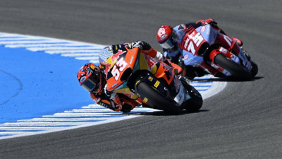 Milli motosikletçi Deniz Öncü, İspanya'da 5. oldu