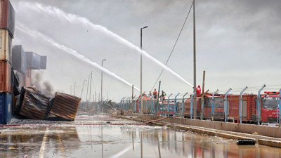 İran'daki yangın 2 günün ardından tamamen söndürüldü