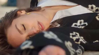 Uzak Şehir Nare öldü mü? Sahra Şaş diziden ayrılıyor mu?