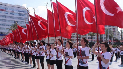 19 Mayıs resmi tatil mi? 19 Mayıs'ta okul var mı? 19 Mayıs'ta üniversiteler açık mı?