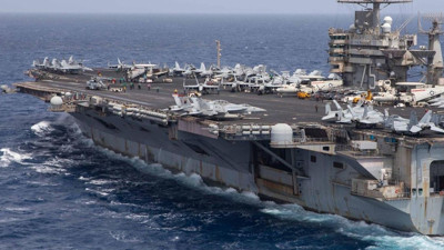 ABD savaş uçağı denize düştü