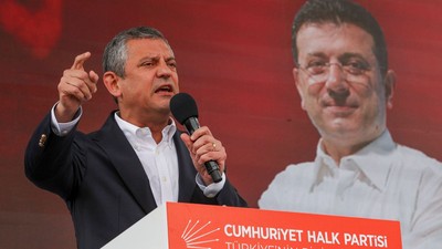 Özgür Özel'den seçim itirafı: Hatalar yaptık, hiçbirimiz masum değiliz