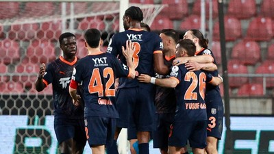 Başakşehir, Hatayspor'u 4-2 yendi