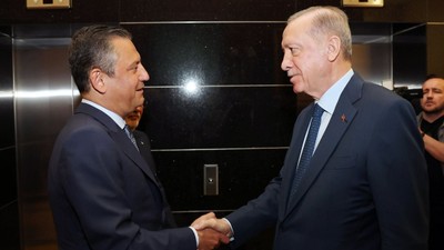 Cumhurbaşkanı Erdoğan'dan Özgür Özel'e telefon: Saldırının takipçisiyiz