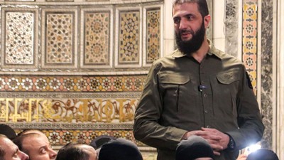 Suriye lideri Şara Paris'te Macron ile görüşecek