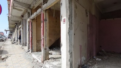 Kırıkhan esnafı, iki yıldır yıkıntılar arasında! ‘Çıkın’ diyorlar yer göstermiyorlar