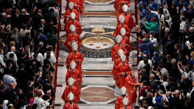 Seçim sona erdi! Yeni papa seçilebildi mi?