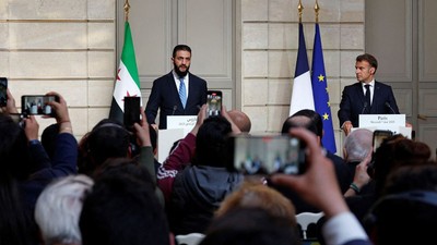 Takiyeci Macron