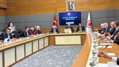 TBMM'nin gündemi 'Google algoritması...' Google yetkilileri sunum yaptı