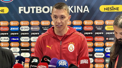 Galatasaray'ın kalecisi Fernando Muslera: 'Üç sene üst üste şampiyon olmayı hedefliyoruz'