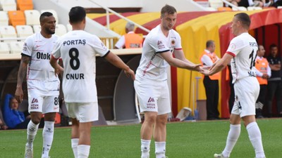 Gençlerbirliği, Süper Lig'e yükseldi! Kırmızı-siyahlılar, 1. Lig'i ikinci sırada tamamladı