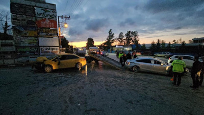 Sakarya'da feci kaza! Çok sayıda yaralı var