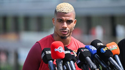 Galatasaraylı Mario Lemina: 'İnşallah Galatasaray'ın hedeflerini gerçekleştireceğiz'