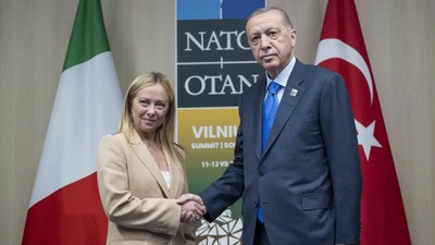 Cumhurbaşkanı Erdoğan İtalya Başbakanı Meloni ile görüştü
